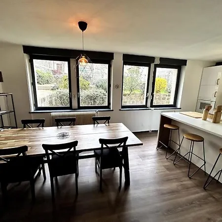 En Velay - Grand Confort Апартаменты Le Puy-en-Velay